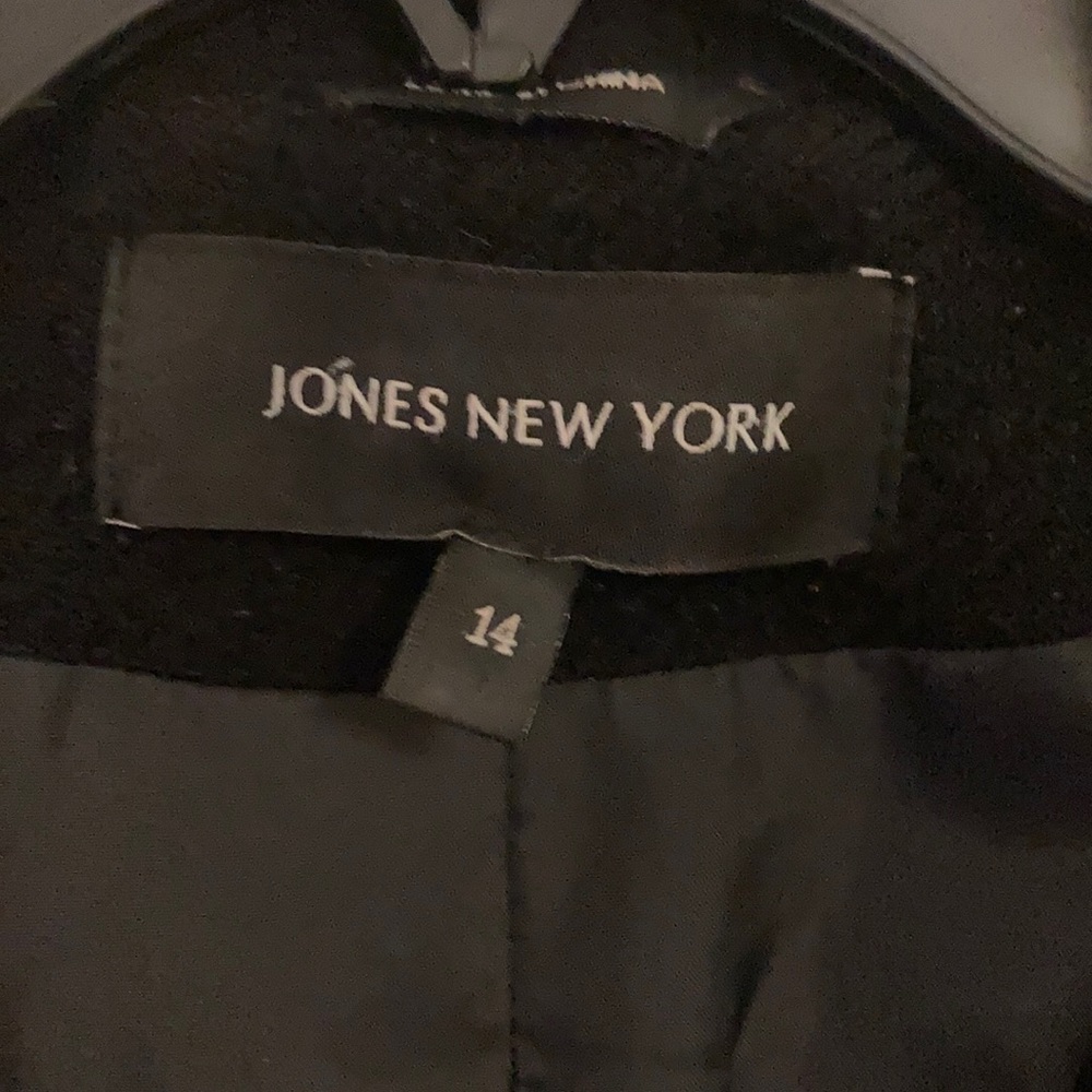 Size 14 Jones New York Coat ๐น - Picture 4 of 6